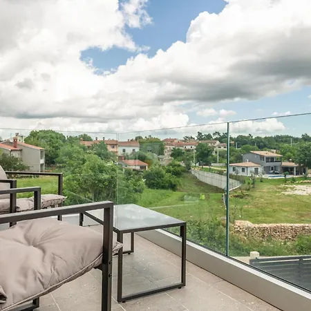 3 Bedroom In Orbanići
